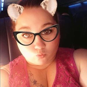 Meet your Posher, Erica